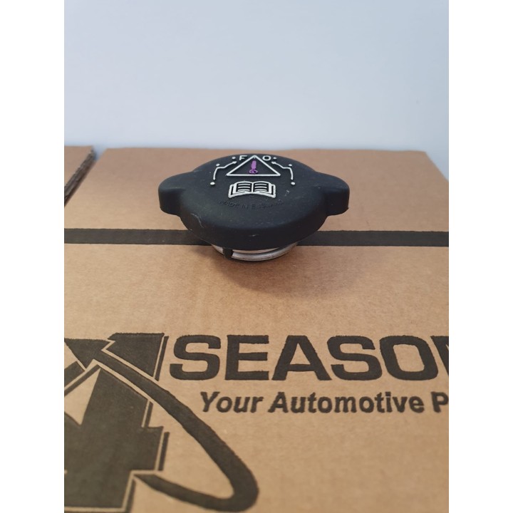 TAP815  TAPON RAD.PEUGEOT 205 309