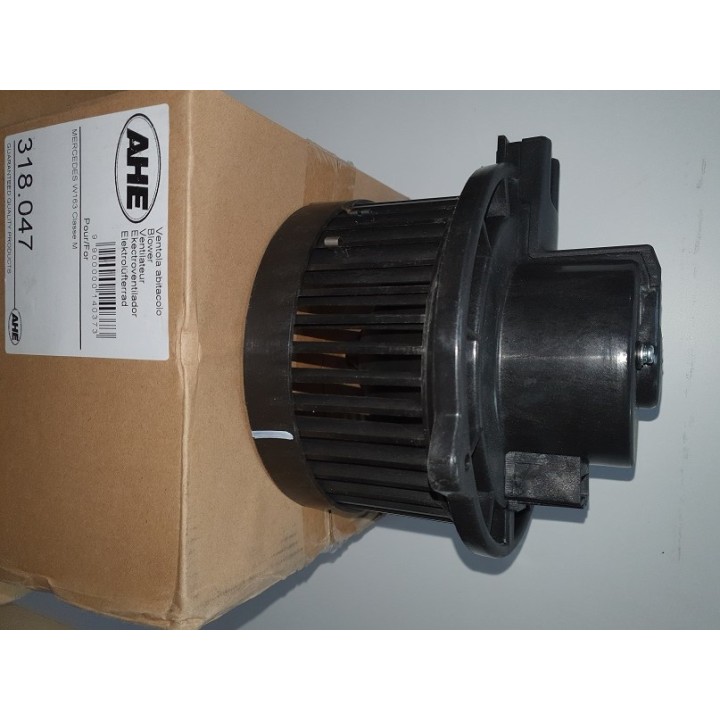 318047  VENTOLA abitacolo MERCEDES W163 Classe M 00-